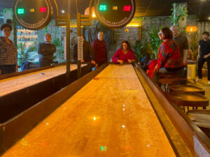FREEING-SHUFFLEBOARD